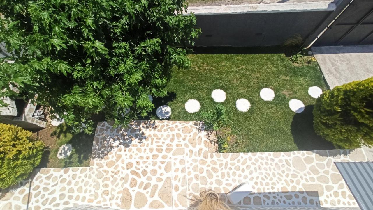 Newly Built All Season Resort Nea Silata Esterno foto